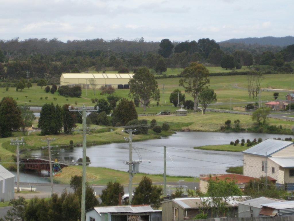 Waratah Falls Holiday Unit Exteriér fotografie